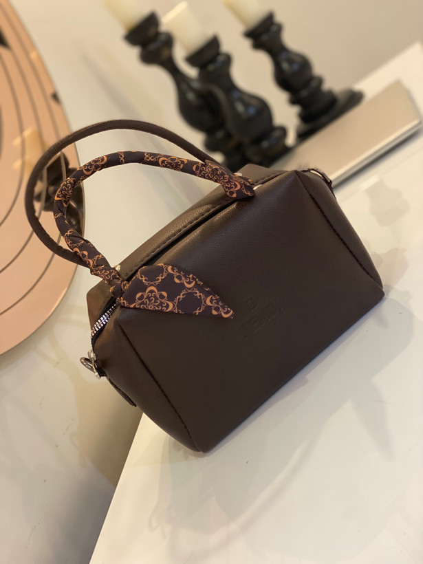 کیف پینترستی طرح فندی دوشی و دستی دخترانه🎀💖🛍️